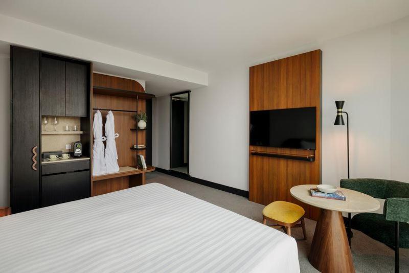 Crowne Plaza Adelaide Mawson Lakes By Ihg Exterior foto